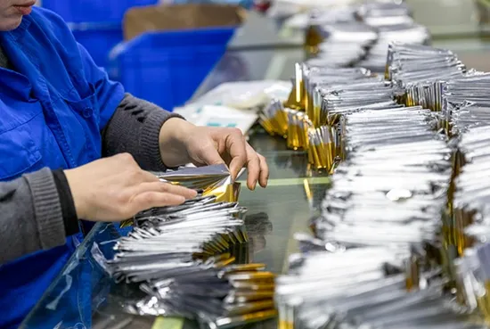 Wholesale Custom Reusable Retains 90% of Heat Thermal Emergency Myla Poncho 